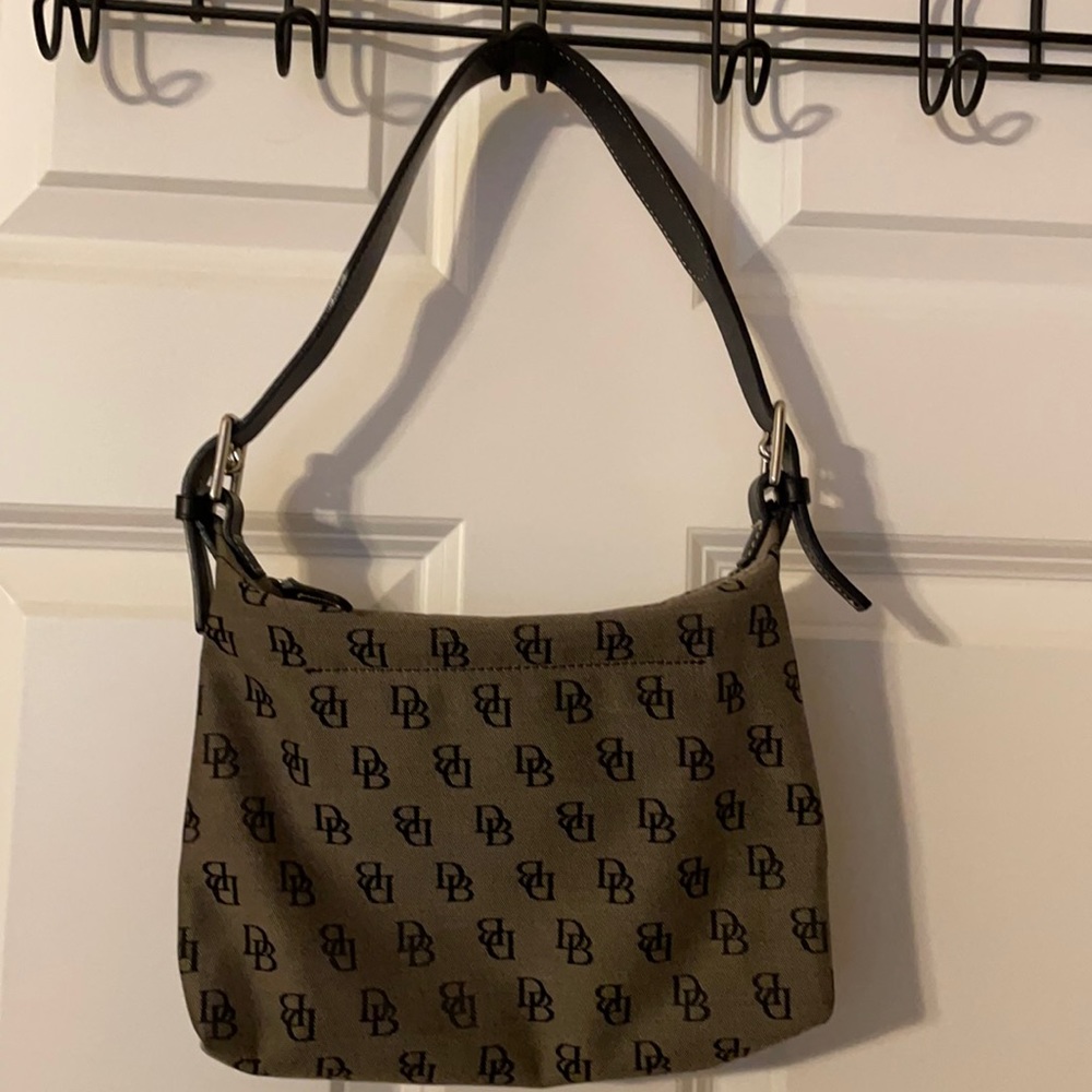 Dooney & Bourke purse